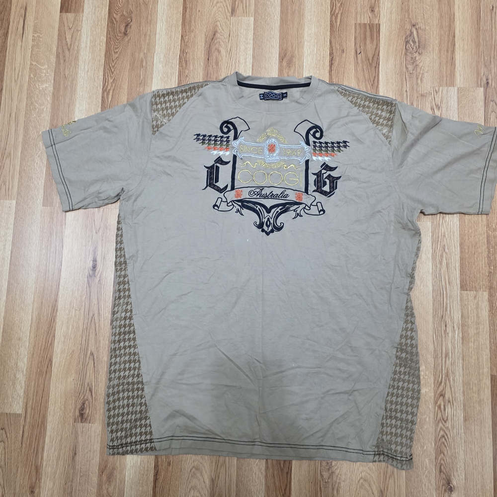 Men's Beige Graphic T-Shirt